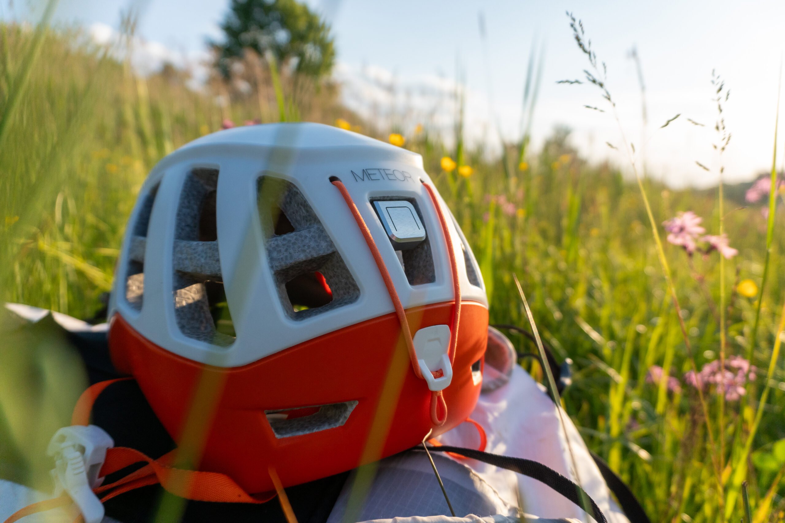 NanoVario UL - kleinstes Vario der Welt / world's smallest variometer for paragliding Nano-Vario-HelmetMount2